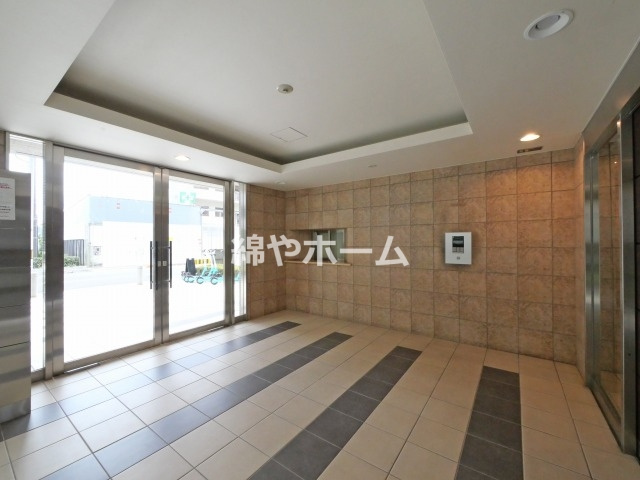 ドゥーエ森ノ宮のロビー|清潔なロビーです