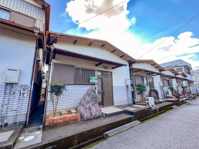 江陽町貸家の外観