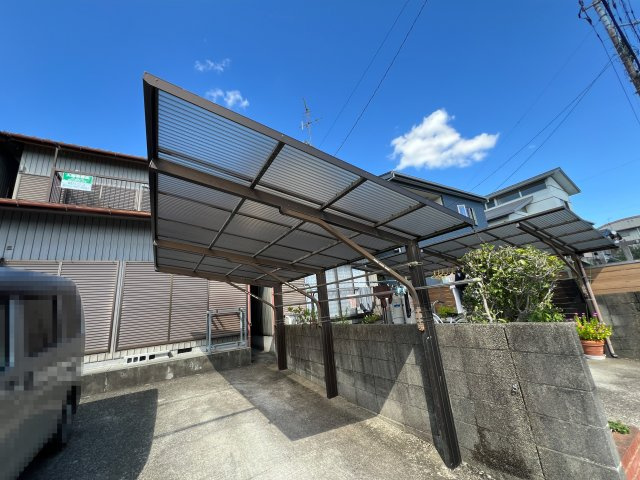 江陽町貸家の駐車場