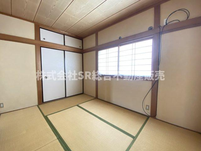 菱江1丁目中古戸建の寝室|寝る時は布団派の方にはピッタリのお部屋です！