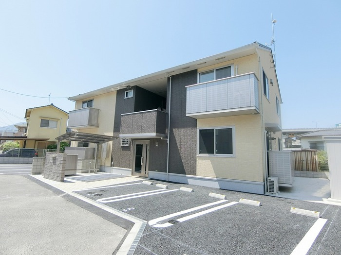 グローリーヒルズ伴東