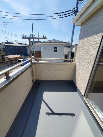 三郷市　戸ケ崎3丁目　新築戸建　全10棟のバルコニー|陽当たり良好なバルコニーです