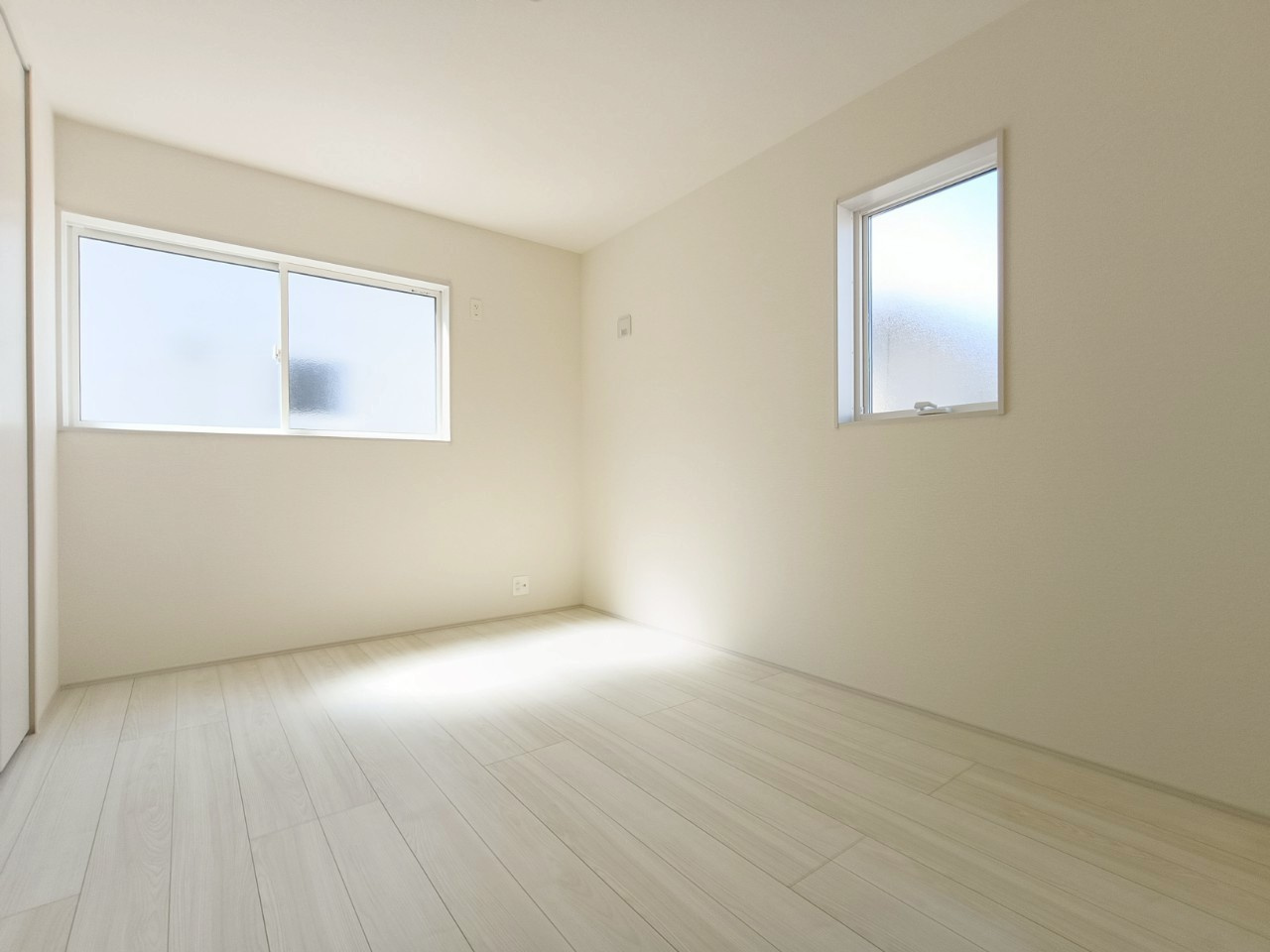 三郷市　戸ケ崎3丁目　新築戸建　全10棟の洋室|施工例です