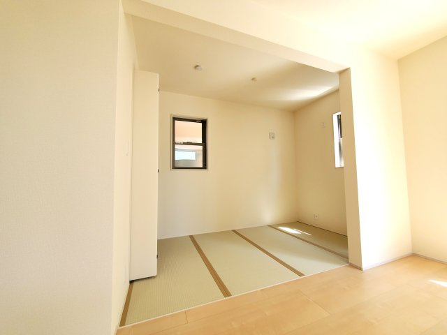 三郷市　戸ケ崎3丁目　新築戸建　全10棟の和室|ゆったりとくつろげる和室です