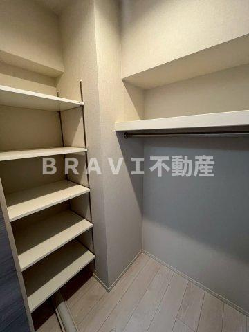 シスネ難波宮 BRAVI不動産の収納