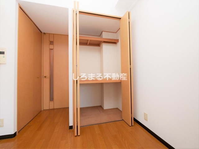 レジディア天神橋の収納