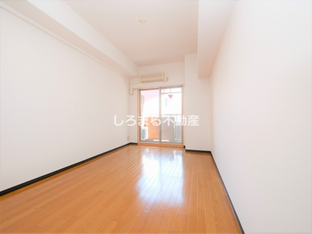 レジディア天神橋の居間・リビング