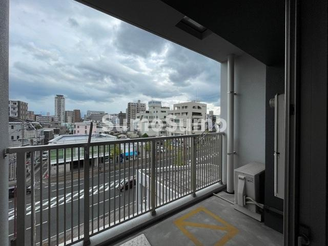 トラストビル姪浜のバルコニー