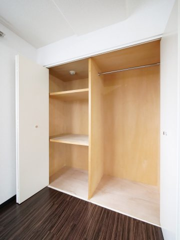 セシルタワーの収納|※写真は別の部屋のものです。