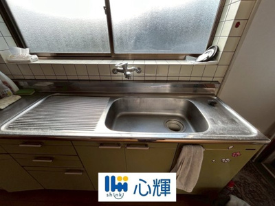 【キッチン】 | 宇部市岬町三丁目中古住宅／2階建（1F居宅・2F事務所）