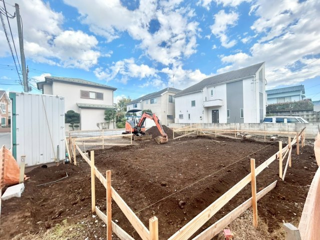 西東京市南町3丁目　新築戸建　残1棟の外観|2025.11.10撮影

現地ご見学希望・資料請求などお気軽にお問い合わせ下さい！
03-5990-5201