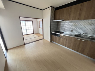  | ライオンズマンションコザ