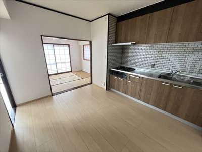  | ライオンズマンションコザ