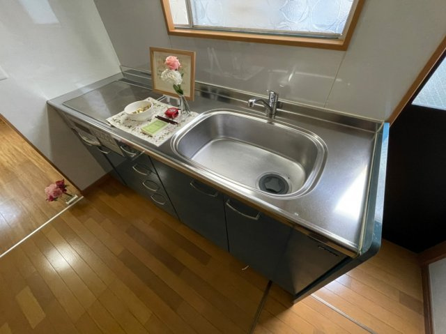 明石市東野町貸家のキッチン