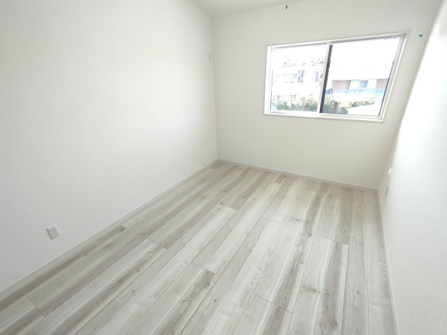 加須市南篠崎　全3邸の洋室|〇２号棟　洋室　5.9帖〇
お子様ひとりひとりにお部屋を持たせることができます♪
2026年1月撮影