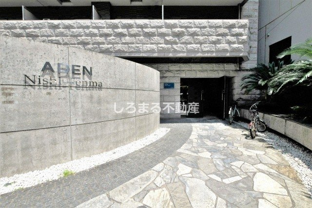 アーデン西天満のエントランス