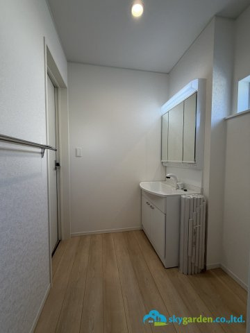 秦野市南矢名第18　新築戸建　全1棟1号棟の脱衣所