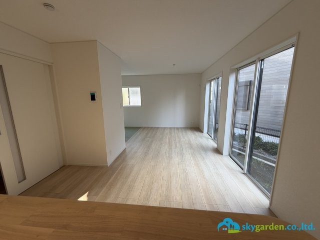 秦野市南矢名第18　新築戸建　全1棟1号棟の居間・リビング