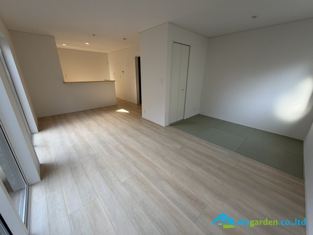 秦野市南矢名第18　新築戸建　全1棟1号棟の居間・リビング