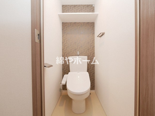 エスリード難波THE FIRSTのトイレ|ゆったりとした空間のトイレです
