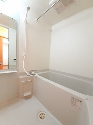 【浴室】 | グレイス | 落ち着いた空間のお風呂です