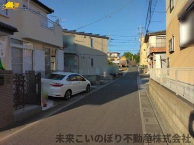 【前面道路含む現地写真】 | さいたま市西区指扇中古戸建て | 前面道路含む現地写真です