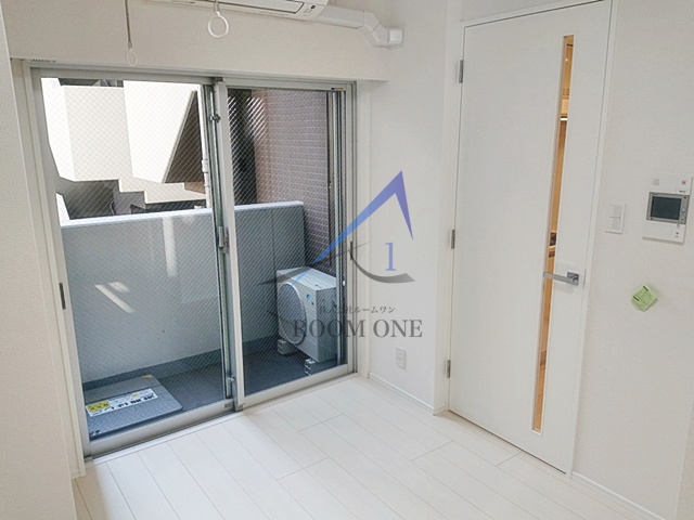 リライア横濱大通り公園の居間・リビング|洋室のお部屋です。