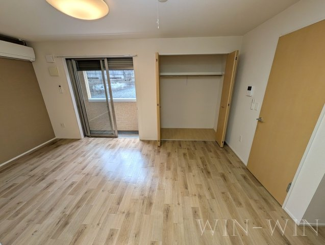 パシフィックパレス向山の居間・リビング