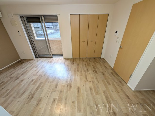 パシフィックパレス向山の居間・リビング