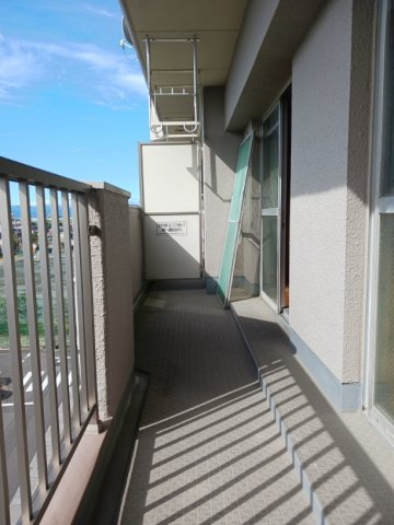 【バルコニー】