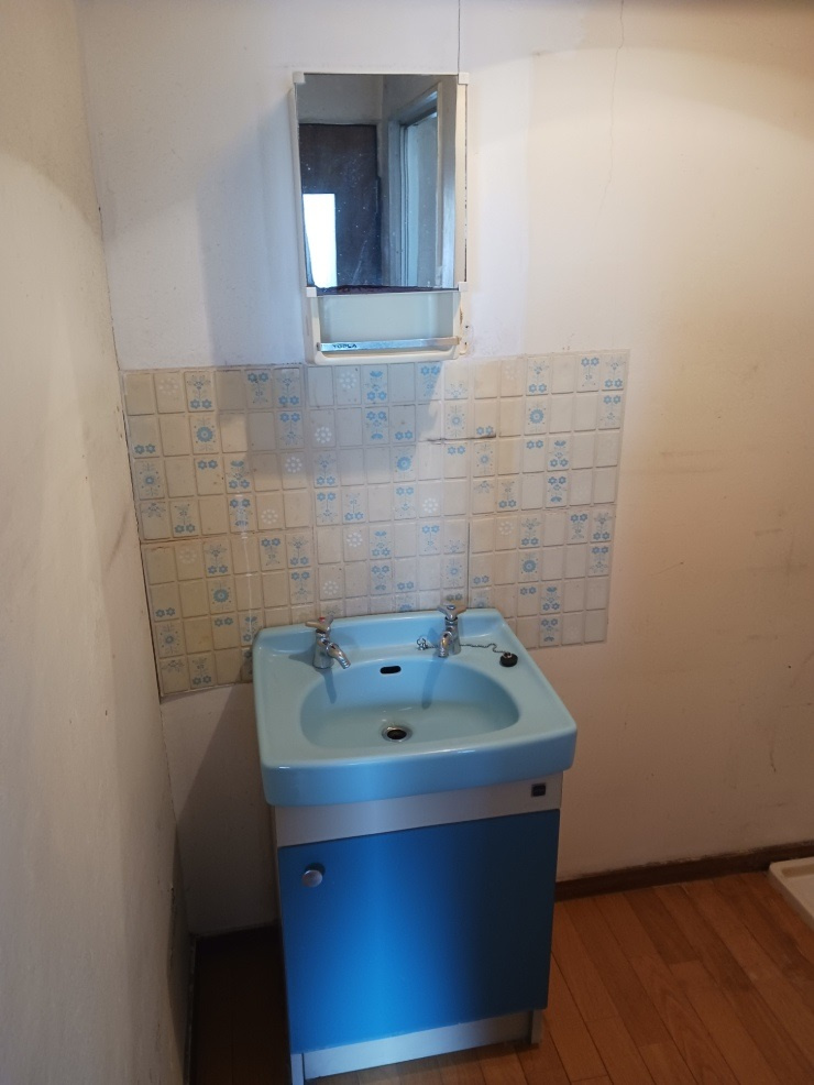 【独立洗面台】