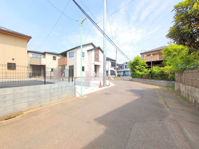 【新築分譲住宅】川越市宮元町2期の前面道路含む現地写真