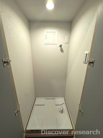 サン市川ハイツのランドリースペース|【ランドリースペース】
ホール部分にランドリースペースがあるため便利な同線でご使用できそうです。