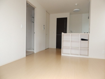 【居間・リビング】 | パルコベルデ | 同間取り別部屋写真です。