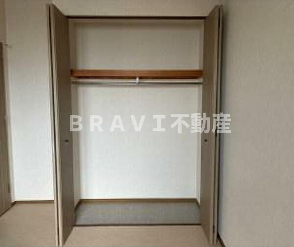 メロディーハイム緑橋弐番館の収納