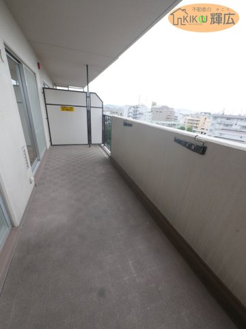 【バルコニー】 | メゾンドール明石東二見　6階