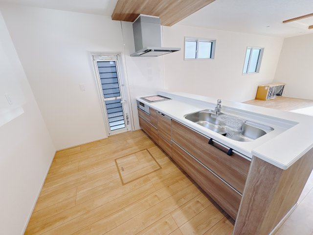 宇都宮市六道町 2期 全3棟の区画図|全棟駐車スペース3台！並列駐車可能です