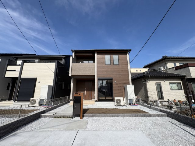 宇都宮市六道町 2期 全3棟の間取り|〇1号棟〇
3（4）LDK+パントリー+2WIC
ライフステージに応じて間取りを変更できるフレキシブルプランです！