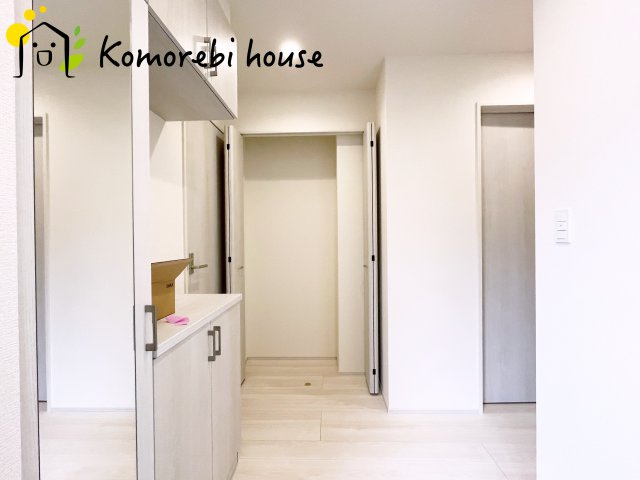 さいたま市北区宮原町2丁目　4期　新築一戸建て　ブルーミングガーデン　02の玄関|ゆったりとした玄関です