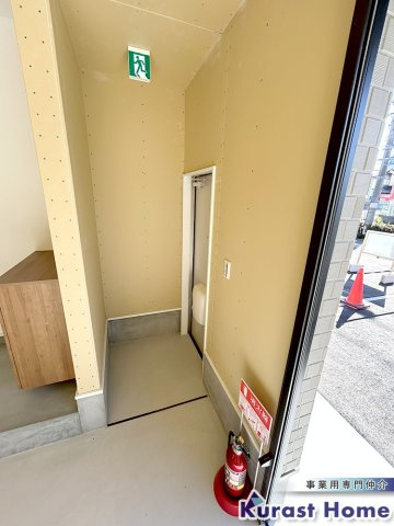 【トイレ】 | Ones-office岸和田(ワンズオフィス岸和田) | 同メーカーのイメージ写真です。