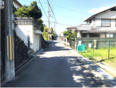 【前面道路含む現地写真】 | 生駒郡平群町春日丘2丁目