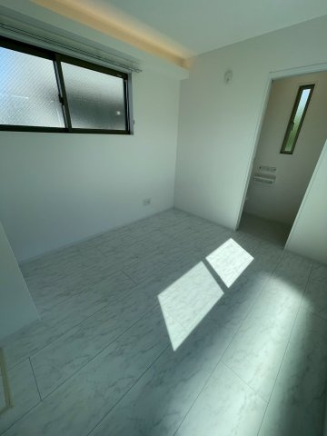 Y’s kokubuの洋室