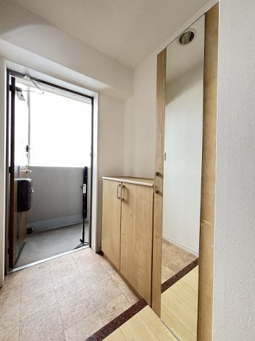 【玄関】 | 三愛シティライフ今宿駅２