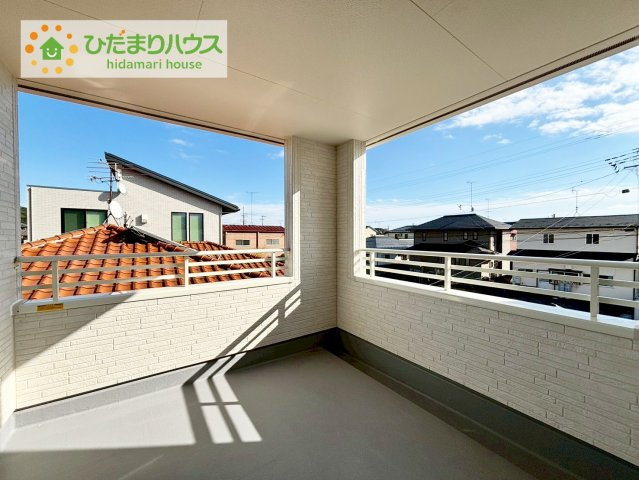 いわき市平下平窪1期　新築戸建　2号棟のバルコニー|広々としたバルコニー。お洗濯物もぜーんぶ干せちゃいます！！