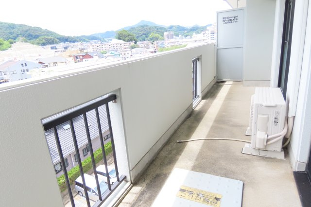 夕福マンションのバルコニー