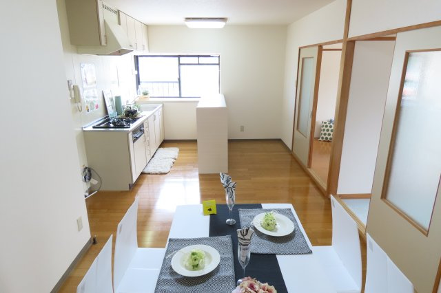 夕福マンションの居間・リビング