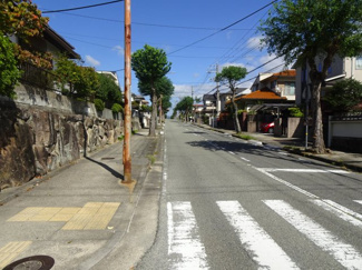 【前面道路含む現地写真】 | 川西市清和台西２丁目　建築条件無土地