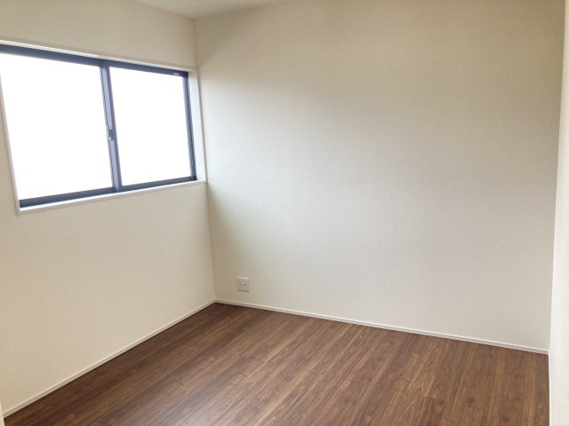 リーブルガーデンＳ第11　前橋市富士見町時沢　３号棟の洋室|洋室３です