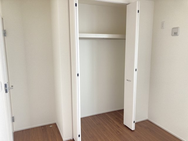 リーブルガーデンＳ第11　前橋市富士見町時沢　３号棟の収納|洋室３収納です
