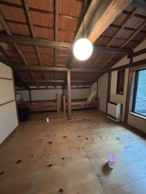 【洋室】 | 軽井沢・中古戸建て